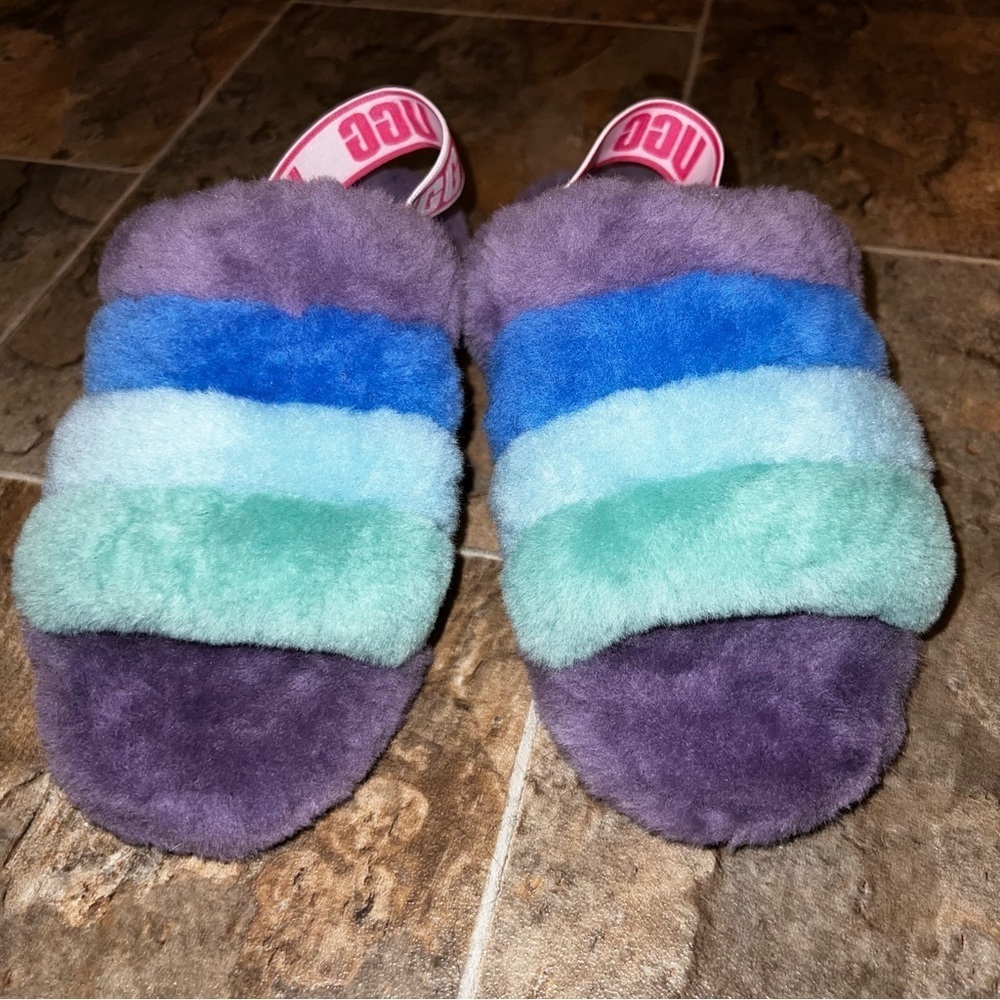 NEW UGG Fluff Yeah Slipper Sandals - Purple and Blue Fluff Yeah Size 7 - Picture 2 of 12